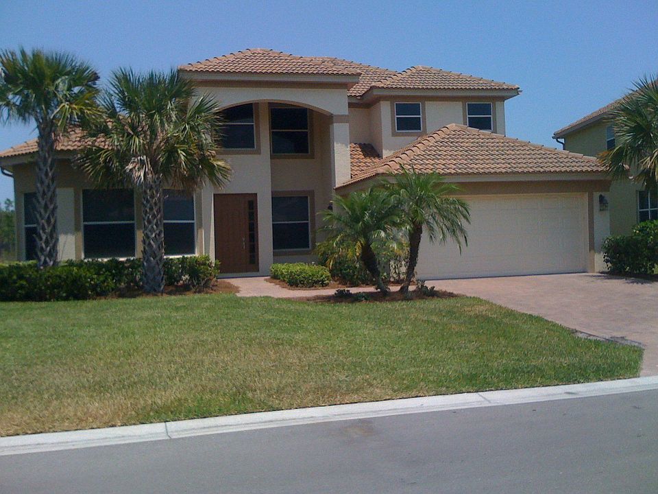 Huge Family Home in Bella Terra