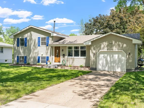 9124 Northwood Pkwy, New Hope, MN 55427