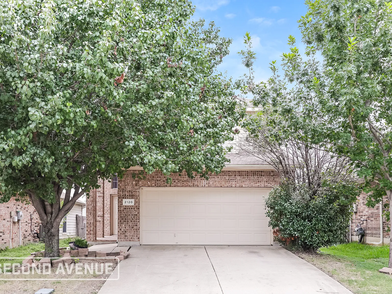 3 bed, 2.5 bath, 1847 sqft, $2,549 — Photo 1