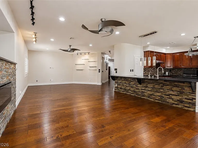 9592 Camino Capistrano Ln — Photo 20
