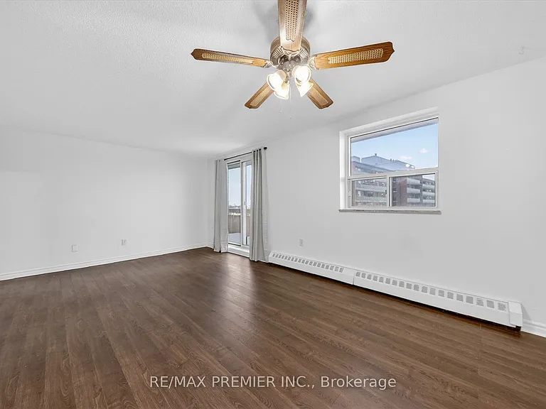 3555 Derry Rd E #712 — Photo 4
