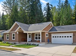 317 Huppert Ln, Sandpoint, ID 83864