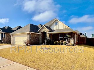 18513 Autumn Grove Dr, Edmond, OK 73012