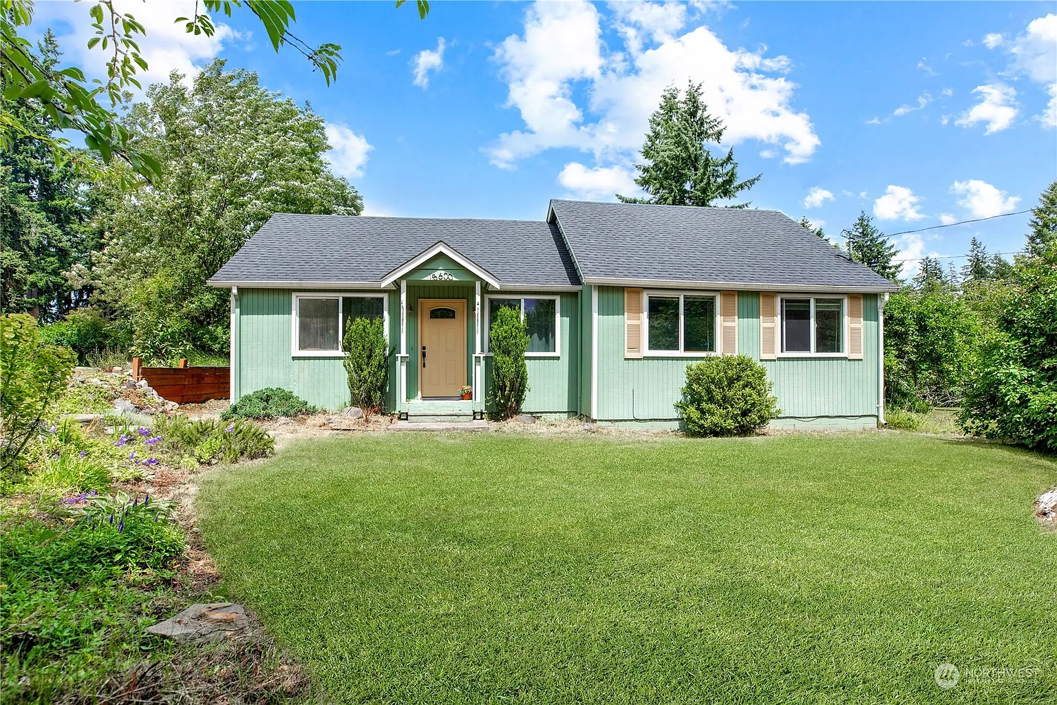 18600 84th Street E photo 1