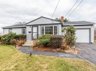 152 Larchmont Rd, Warwick, RI 02886