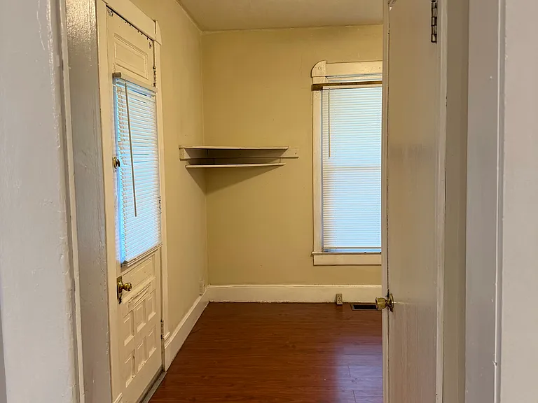 1753 W Morris St — Photo 6