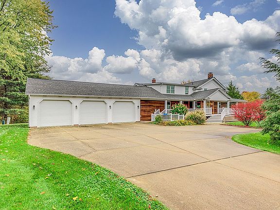 3 car garage