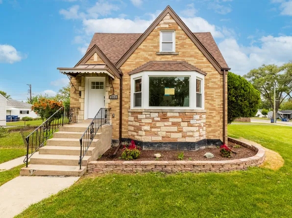 100 West Dr, Northlake, IL 60164