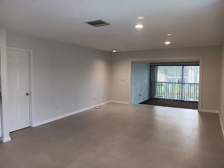 8045 Eastlake Dr #1G — Photo 7