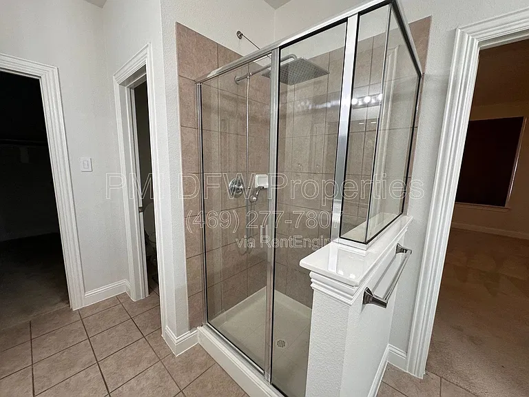2610 Meadow Ridge Dr — Photo 17