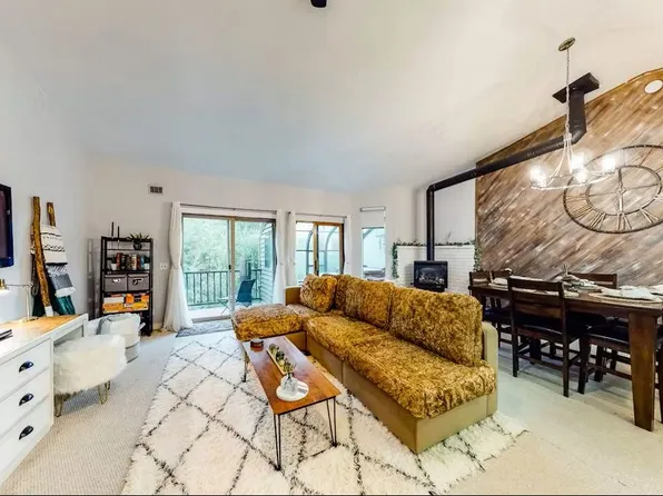 384 Joaquin Rd #26, Mammoth Lakes, CA 93546