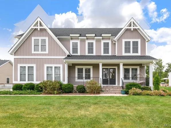 11913 Helmway Ct, Chester, VA 23836