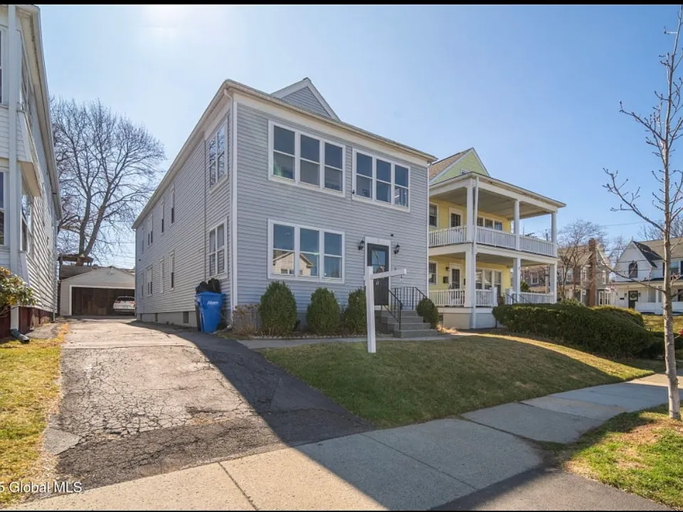 6 Edison Ave #1