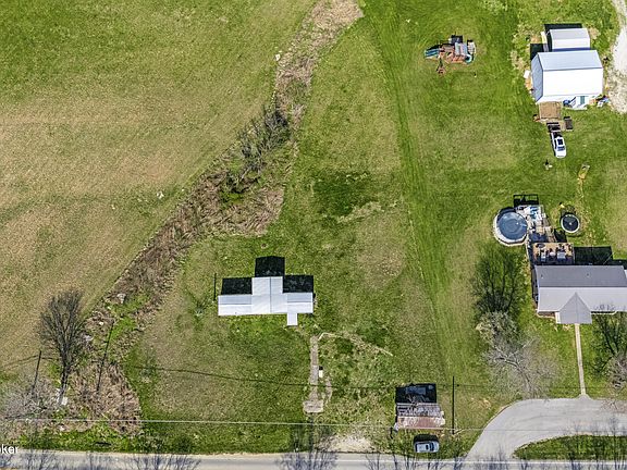 2nd image of 6474 Hardinsburg Rd
