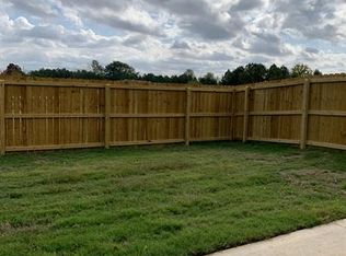 481 Rama St, Centerton, AR 72719