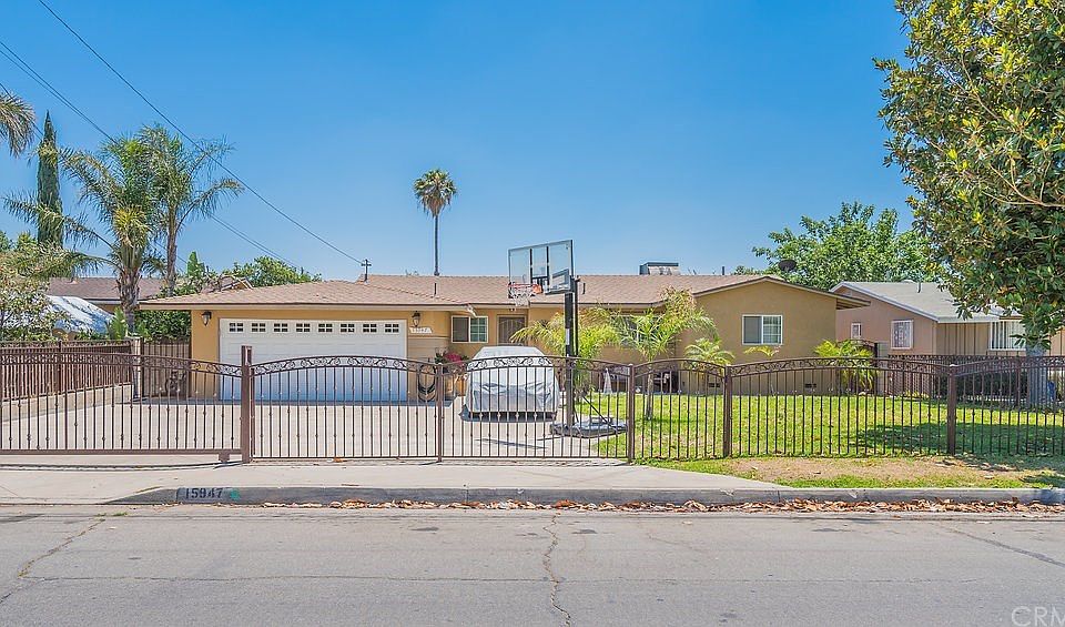 1st image of 15947 Manzanita Dr