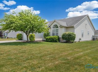 1859 Woods Hole Rd, Perrysburg, OH 43551