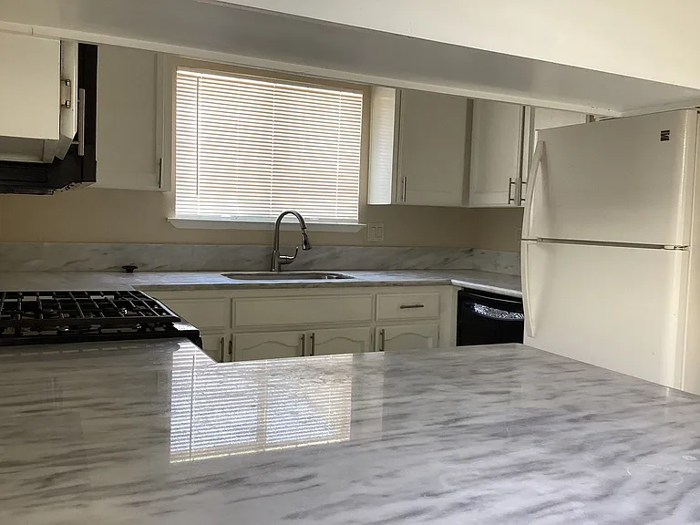 4114 W Regency Ave — Photo 9