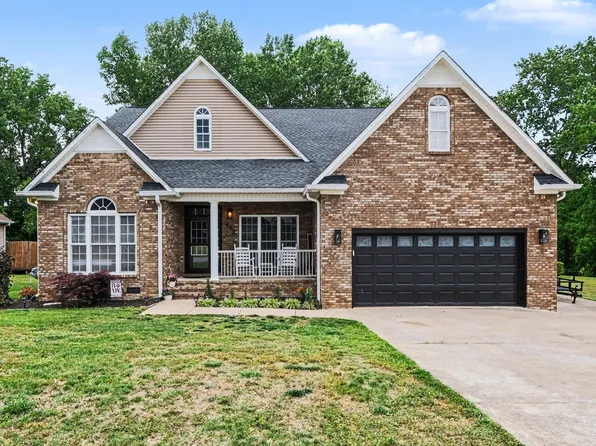 408 Brookside Dr, Mt Pleasant, TN 38474