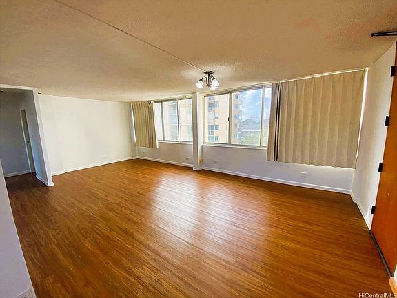 3rd image of 3033 Ala Ilima St APT 1001