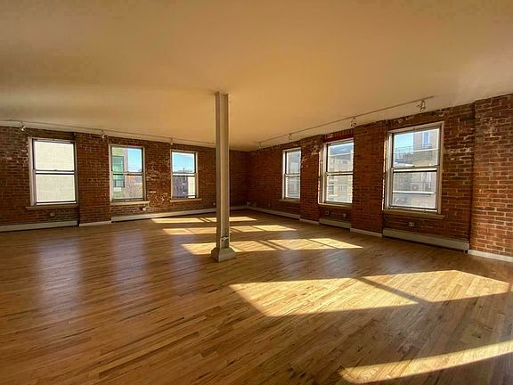 3rd image of 425 Keap St #C6