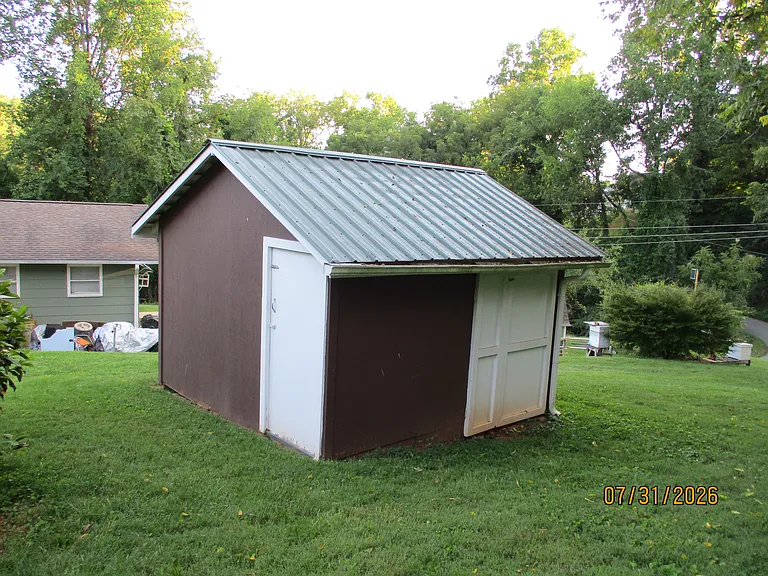 156 Ridge St — Photo 15