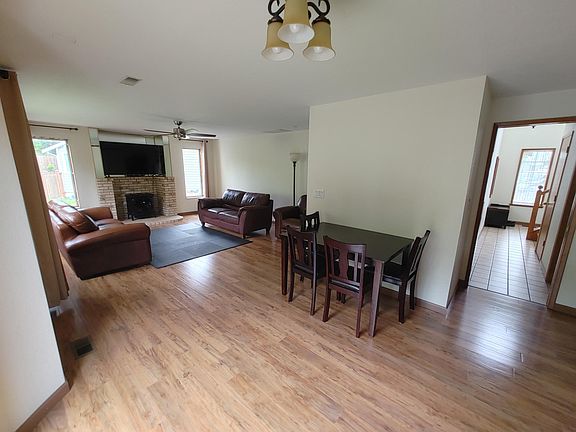 4th image of 602 16th Avenue Ct SW