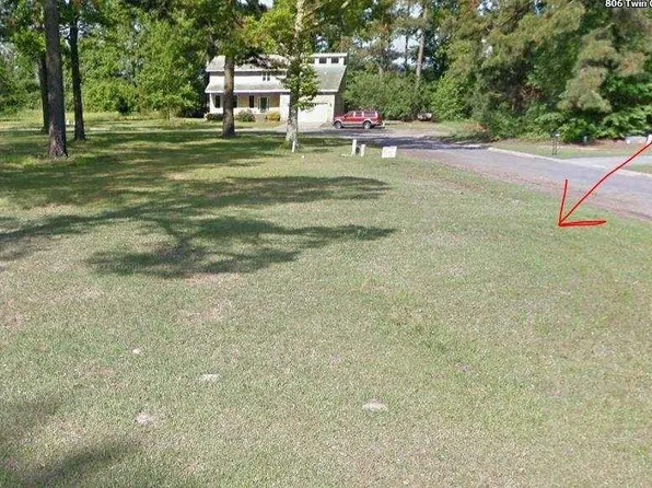 Twin Oaks Cir, Lake City, SC 29560