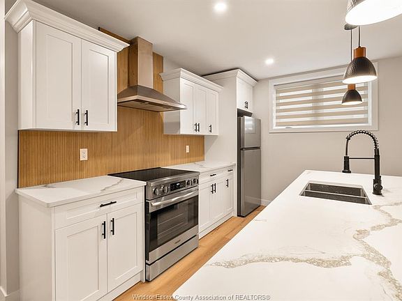 3rd image of 1711 Ford Blvd #1