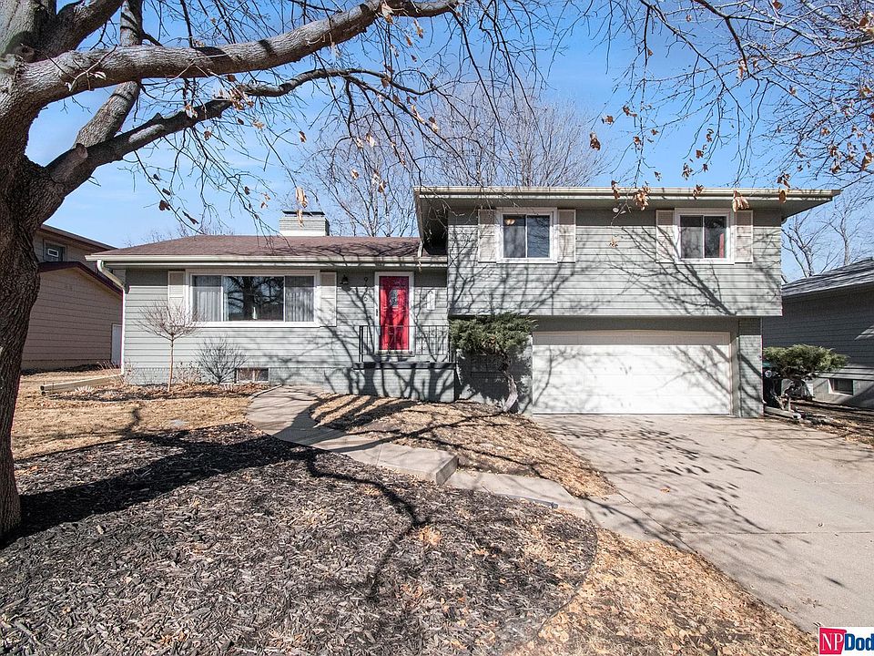 1st image of 9636 Redman Ave