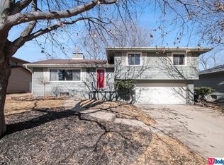 9636 Redman Ave, Omaha, NE 68134