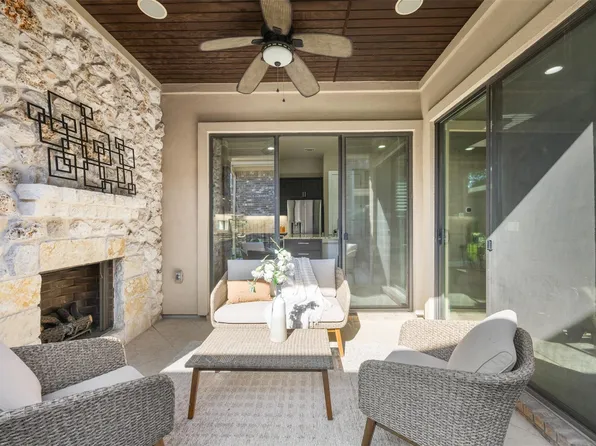 404 Jeffrey David Ln E, Austin, TX 78717