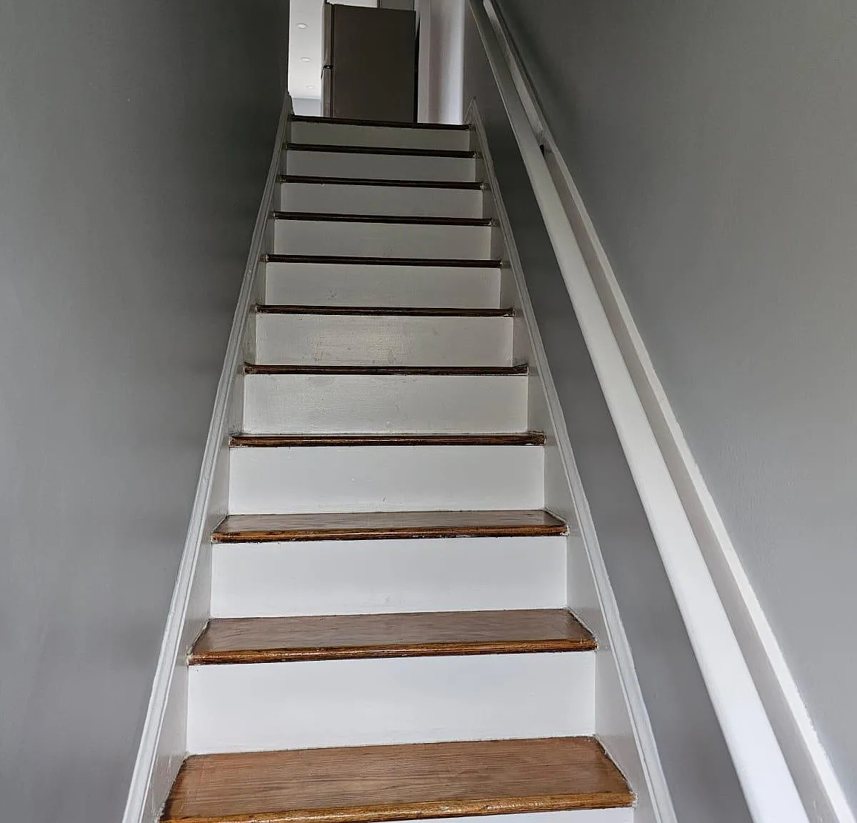 1010 48th St NE — Photo 3