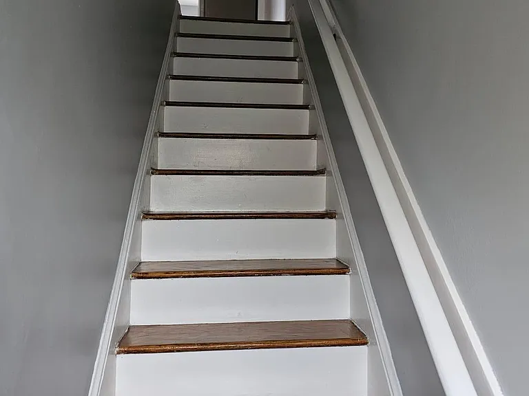 1010 48th St NE — Photo 3