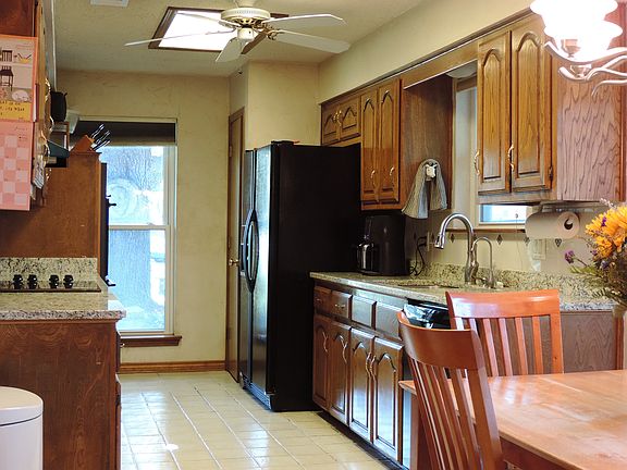 2nd image of 2300 La Vida Pl