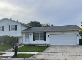 1057 Karen Dr, Joliet, IL