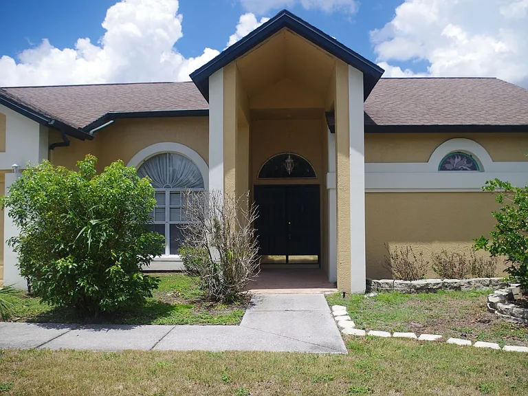 4207 Elba Pl — Photo 2