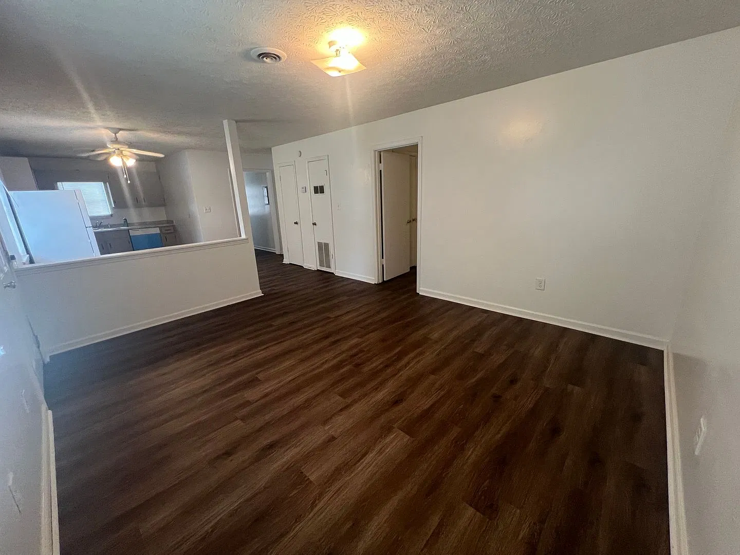 Two bedroom duplex on Eastside — Photo 3
