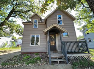 706 2nd St NE, Little Falls, MN 56345