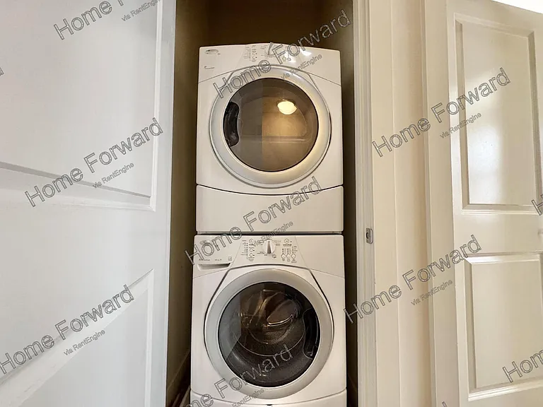 220 Cedar St #109 — Photo 8