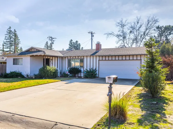 4113 W School Avenue, Visalia, CA 93291