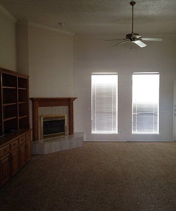 2nd image of 503 Meadowpark Dr