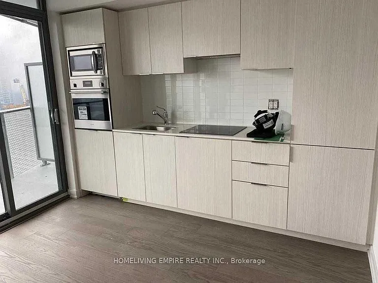 11 Wellesley St W #4210 — Photo 5