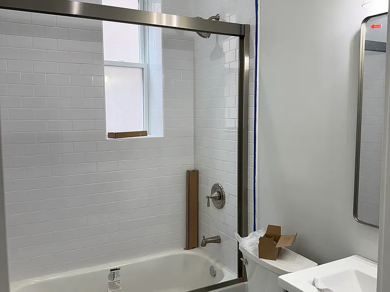 1123 W Wolfram St #2 — Photo 8