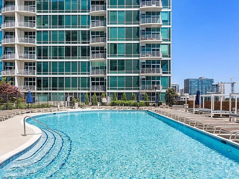 923 Peachtree St NE #2027 — Photo 1