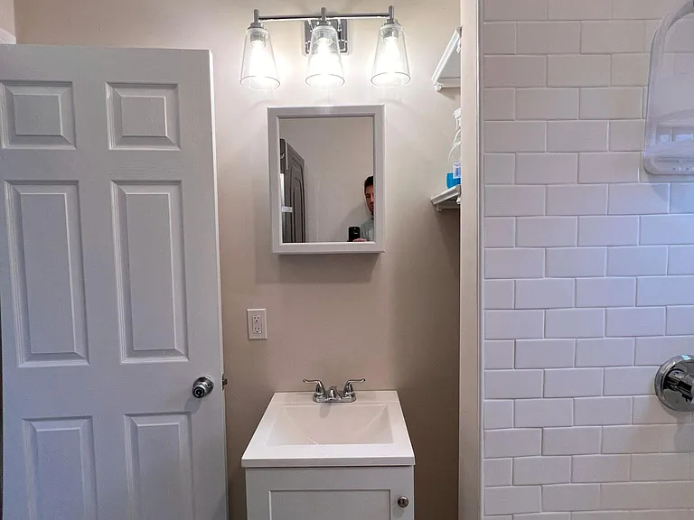 117 Warren Ave #1 — Photo 6