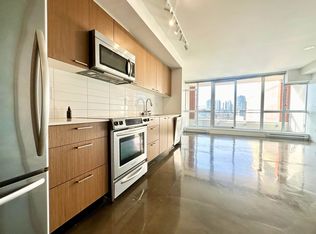 221 Union St #706, Vancouver, BC