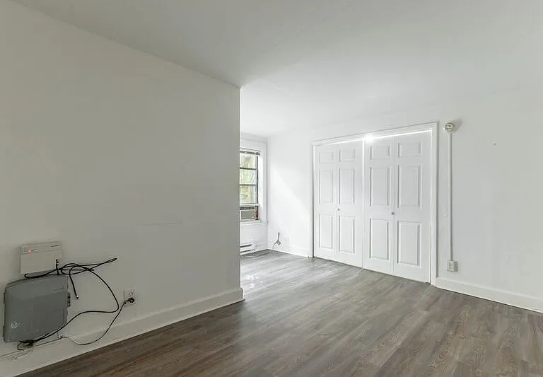 518 E Manning St #1 — Photo 9