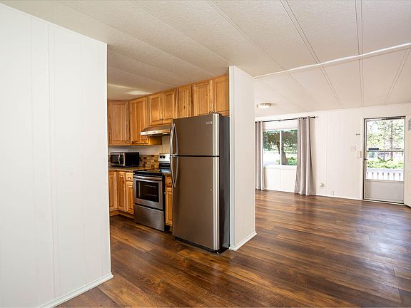 5th image of 55516 Big River Dr
