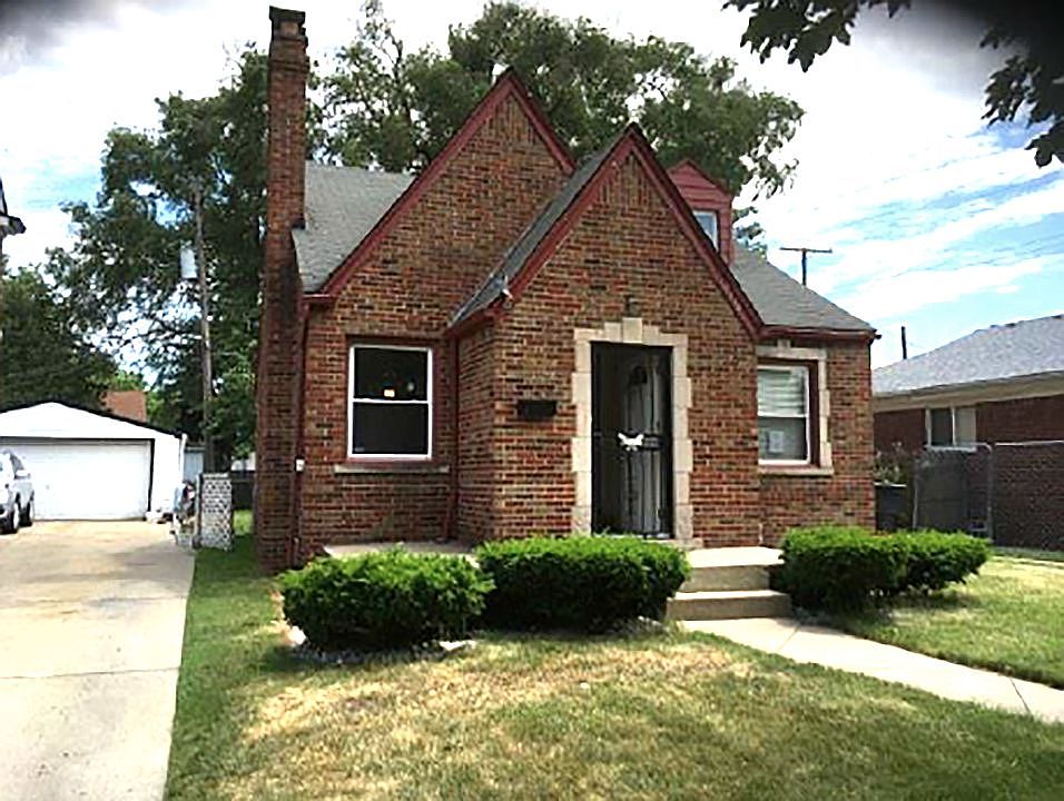2nd image of 19134 Birwood St